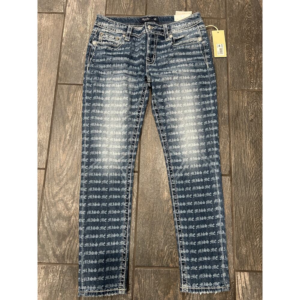 NWT MISS ME "ALL OVER" LOGO PRINT LOW-RISE SKINNY JEANS- 30x29